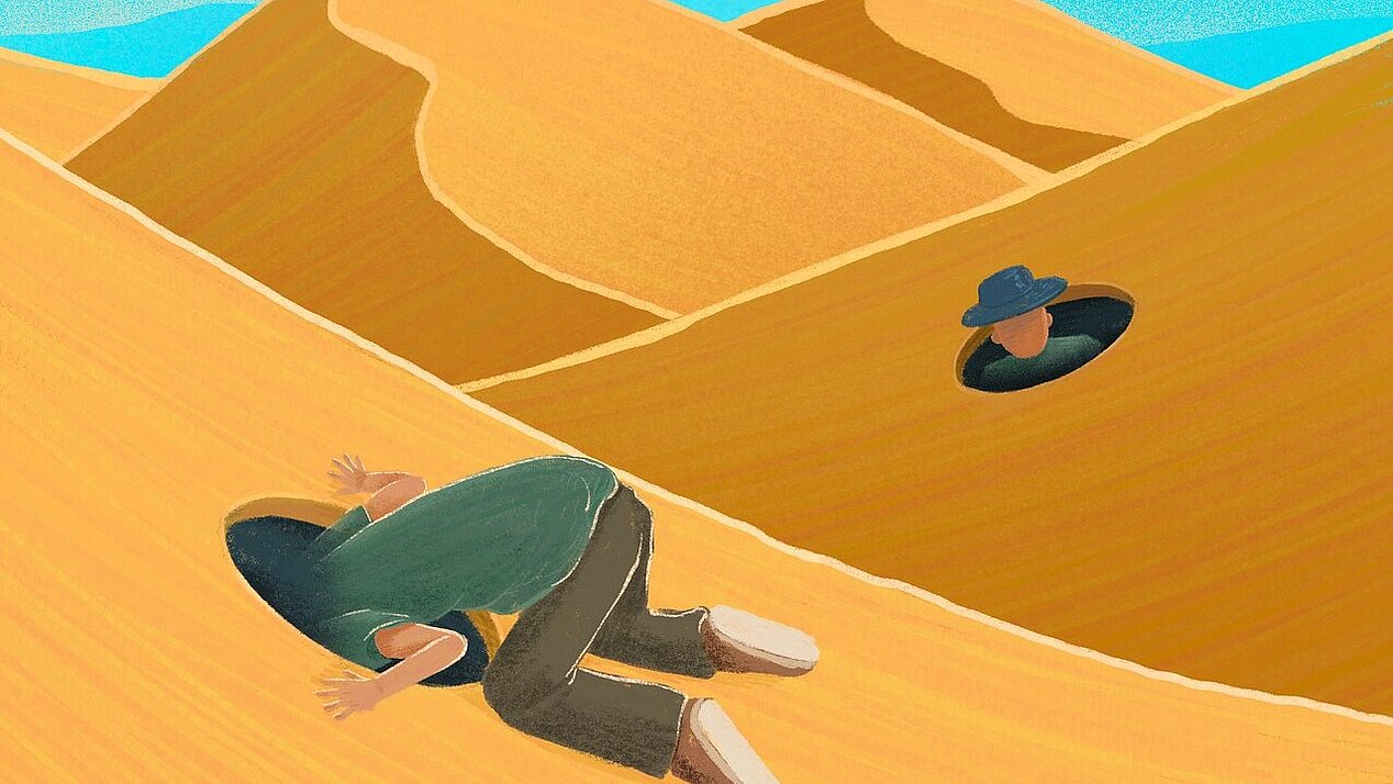 Illustration: Ein Mann in der Wüste steckt in der einen Düne den Kopf in Sand und schaut sich aus der anderen Düne heraus selbst an.